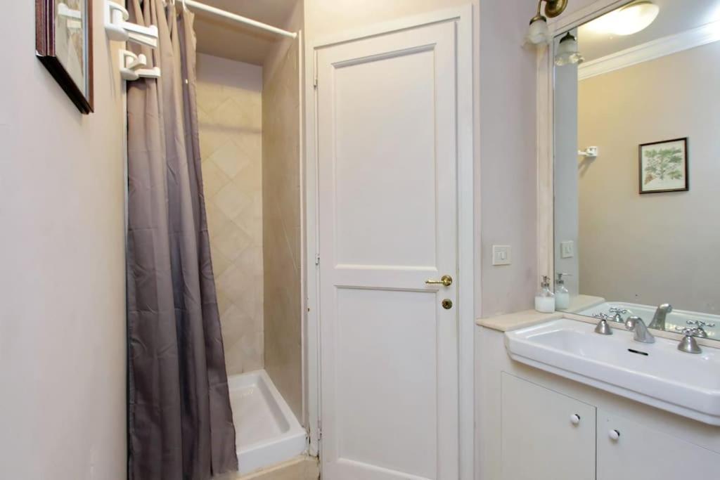 Navona Elegant Two Bedroom Apartment Róma Kültér fotó